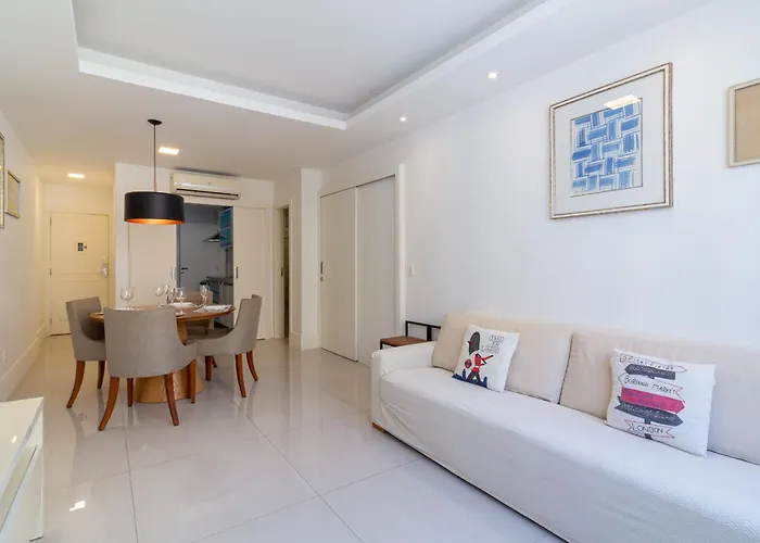 Apartamento Em Copacabana A 3 Minutos Da Praia - Nsc602