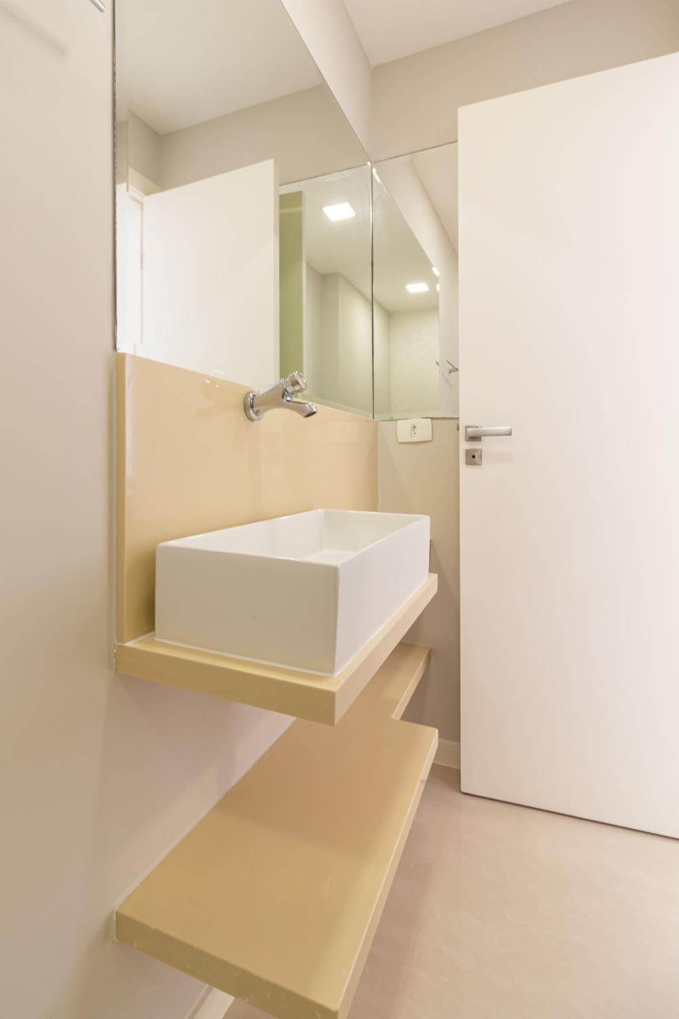 Apartamento Em Copacabana A 3 Minutos Da - Nsc602 *